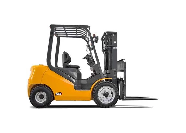 UN Forklift FD18T