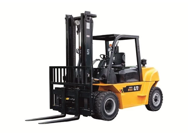 UN Forklift FD50T